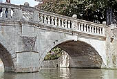 Cambridge, Clare Bridge over the River Cam
